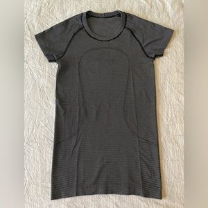 Lululemon Striped Running T-Shirt W~4